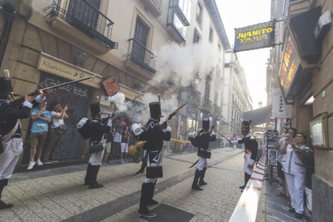 Invasion anglo portuguesa: foto en Donostia-San Sebastián