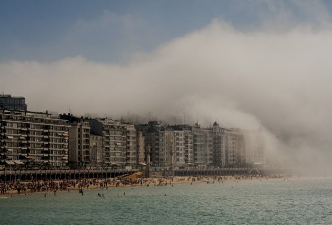 Detras de la niebla: foto en Donostia-San Sebastián