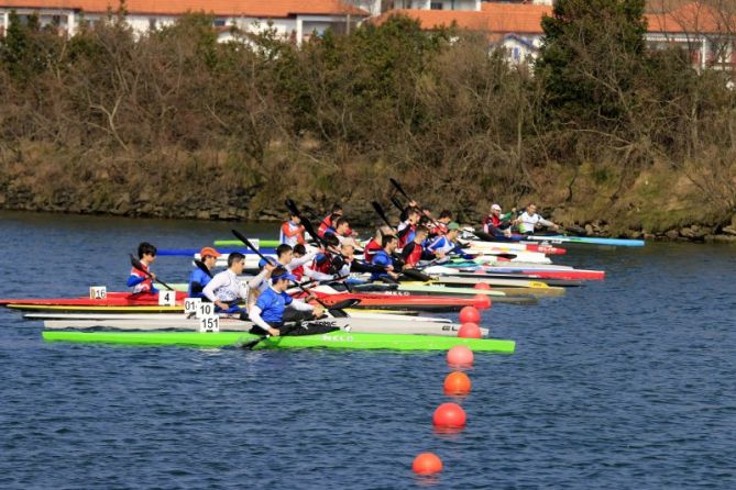 Campeonato de Euskadi de piraguismo : foto en Irun