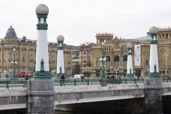 De puente en puente: foto en Donostia-San Sebastián
