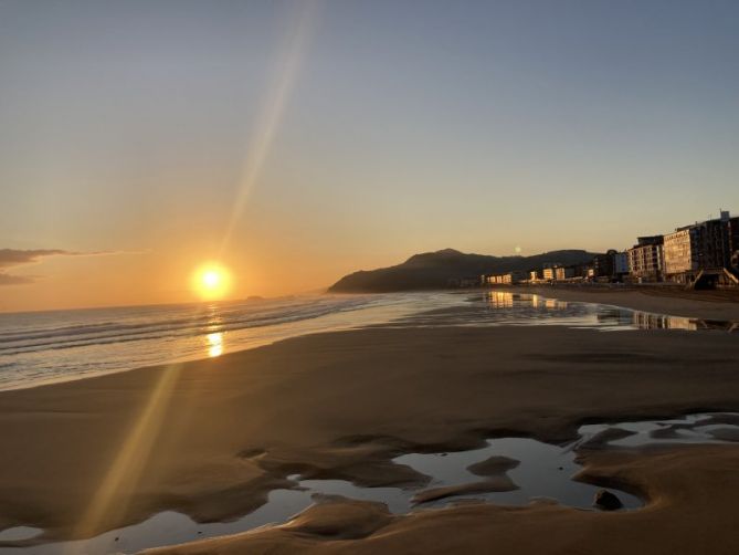 Amanecer en Zarautz : foto en Zarautz Amanecer en Zarautz : foto en Zarautz
