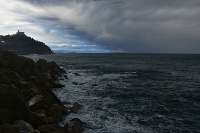 HODEIA - NUBE: foto en Donostia-San Sebastián HODEIA - NUBE: foto en Donostia-San Sebastián