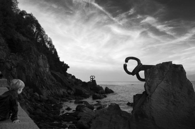 La inspiración de Chillida : foto en Donostia-San Sebastián La inspiración de Chillida : foto en Donostia-San Sebastián