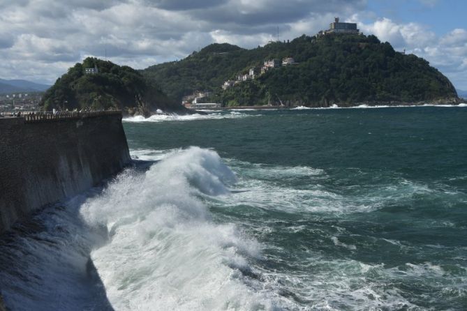 ITZULERAN - EN RETORNO: foto en Donostia-San Sebastián ITZULERAN - EN RETORNO: foto en Donostia-San Sebastián