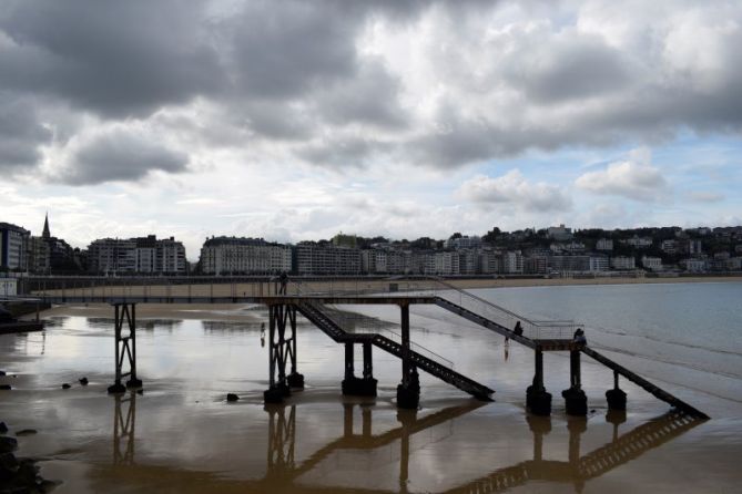 mañana un poquito gris otoñal: foto en Donostia-San Sebastián mañana un poquito gris otoñal: foto en Donostia-San Sebastián