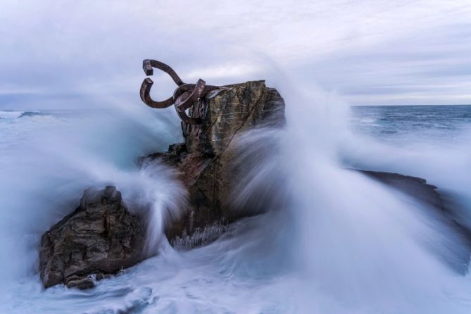 MAREJADA EN EL PEINE: foto en Donostia-San Sebastián MAREJADA EN EL PEINE: foto en Donostia-San Sebastián