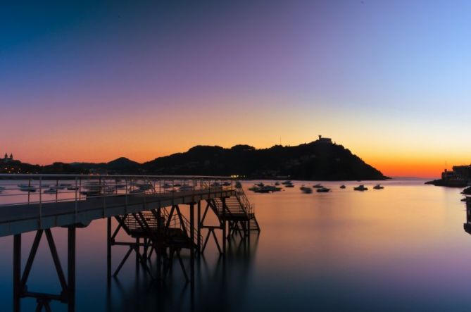 Reflejo: foto en Donostia-San Sebastián Reflejo: foto en Donostia-San Sebastián
