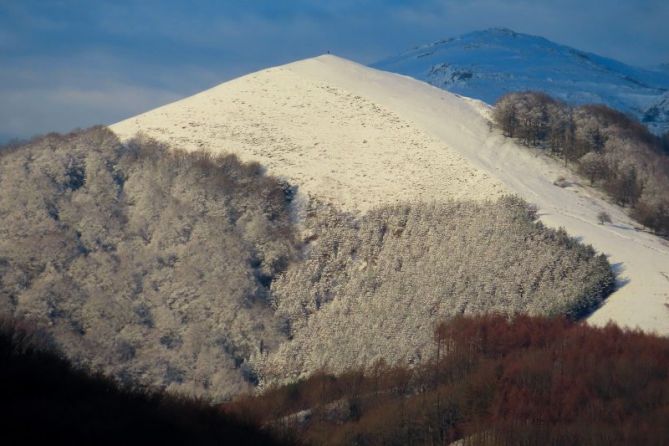 Txurruko Punta: foto en Zegama Txurruko Punta: foto en Zegama