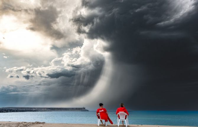 Vigilando la tormenta: foto en Orio Vigilando la tormenta: foto en Orio