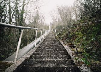 100 escaleras, 100 pensamientos.