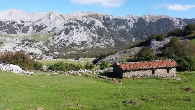 Aitzgorri-Aketegi-Aitxuri: foto en Zegama