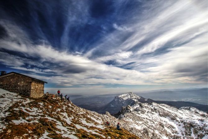 aizkorri: foto en Zegama