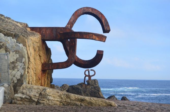 amanacer en el peine: foto en Donostia-San Sebastián