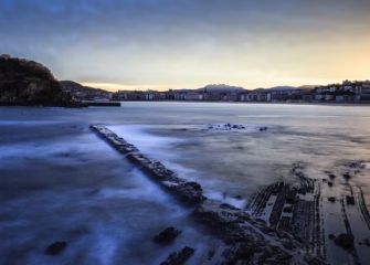 Amanece en la bahía