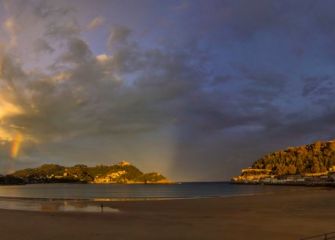 Amanecer Dorado