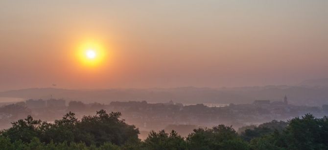 Amanecer sobre Hondarribia : foto en Hondarribia