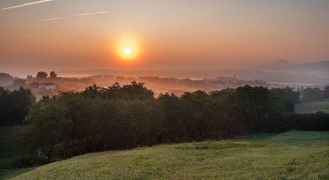 Amanecer sobre Hondarribia : foto en Hondarribia