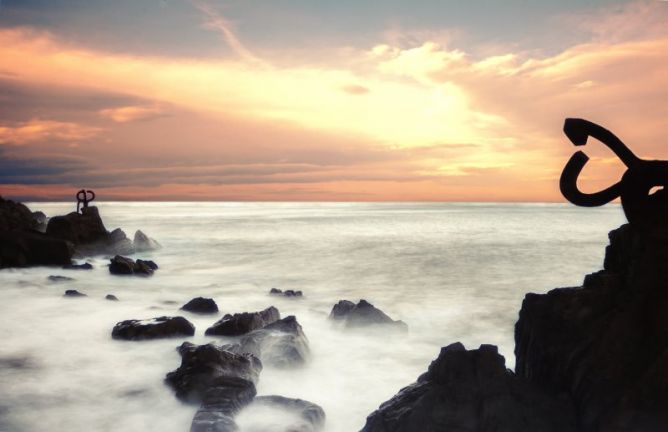 Anochece en el peine: foto en Donostia-San Sebastián