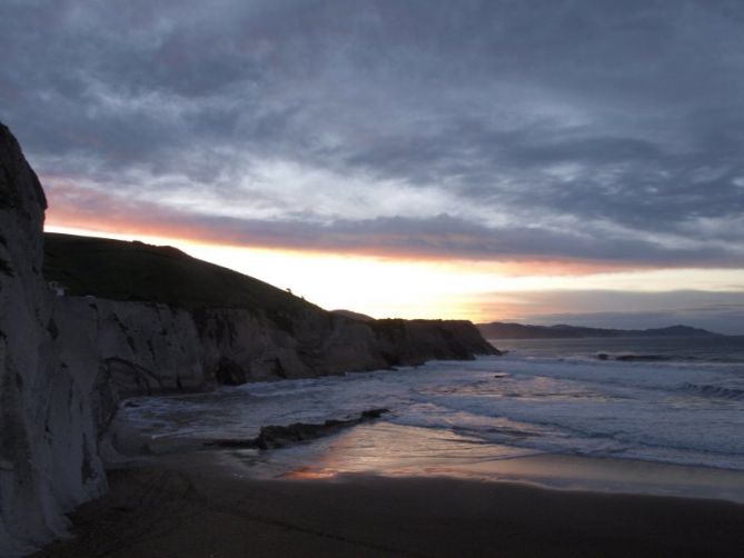 El anochecer: foto en Zumaia