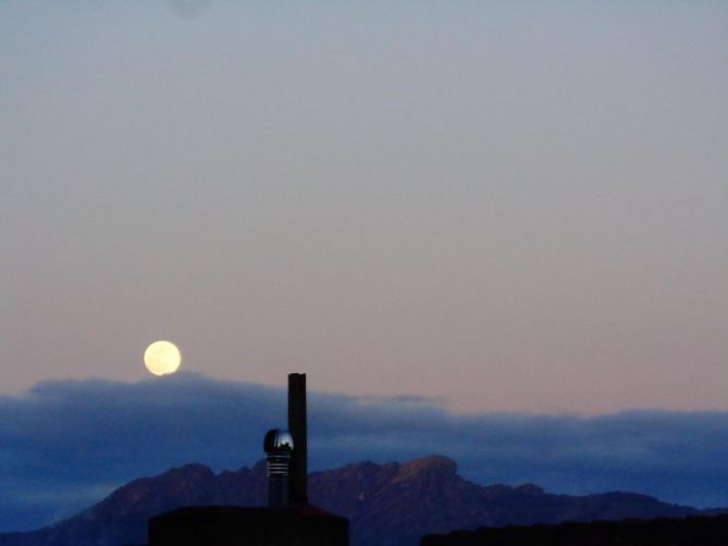 Anochecer en Peñas de Aia: foto en Errenteria