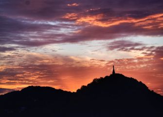 Arde Urgull..