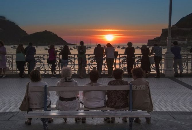 atardecer en la contxa: foto en Donostia-San Sebastián