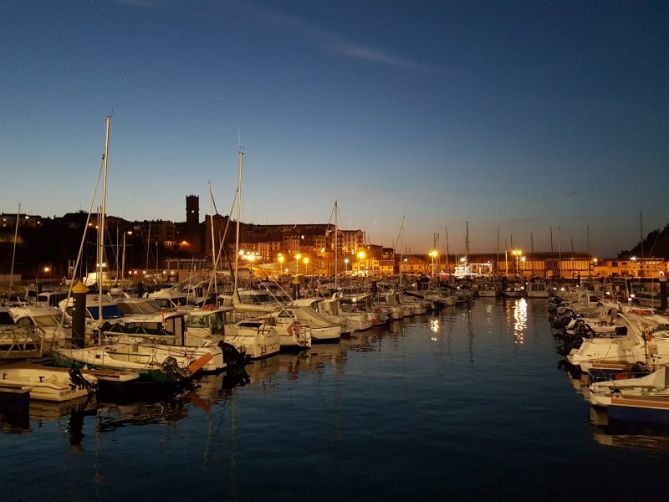 Atardecer en Getaria: foto en Getaria