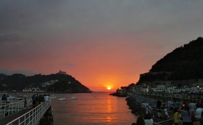 Atardecer en el Náutico : foto en Donostia-San Sebastián