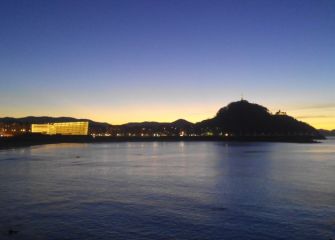 atardecer en la zurriola