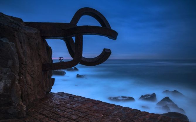 Azules del Peine: foto en Donostia-San Sebastián