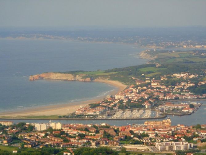 Bahia de bidasoa: foto en Hondarribia