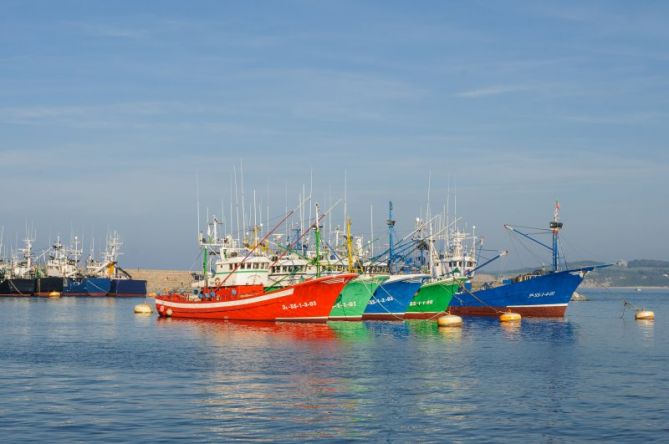 Barcos: foto en Hondarribia