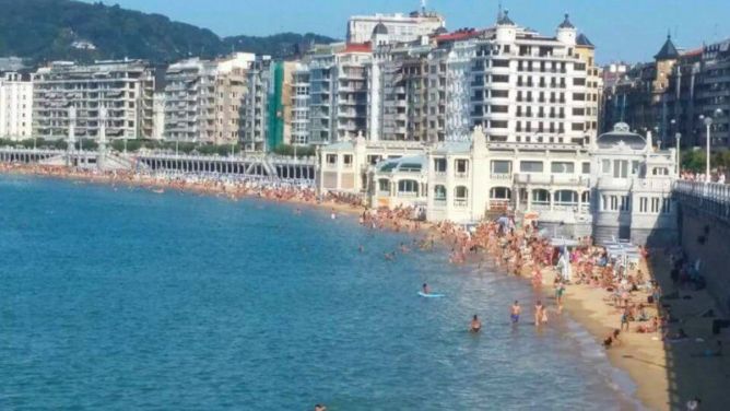 Casi sin Playa: foto en Donostia-San Sebastián