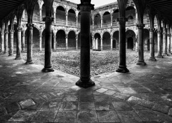 Claustro de la universidad de Oñati