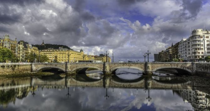 Desenbocadura al mar: foto en Donostia-San Sebastián