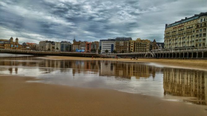 Espejito, espejito....: foto en Donostia-San Sebastián