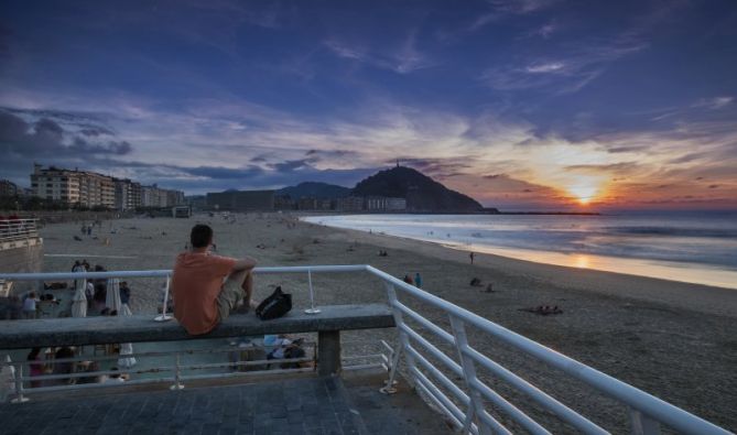 Esperando el Ocaso : foto en Donostia-San Sebastián