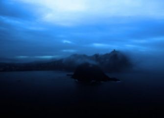 Al filo de la noche