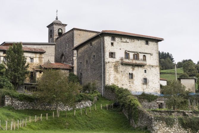 Iglesia: foto en Bidegoian