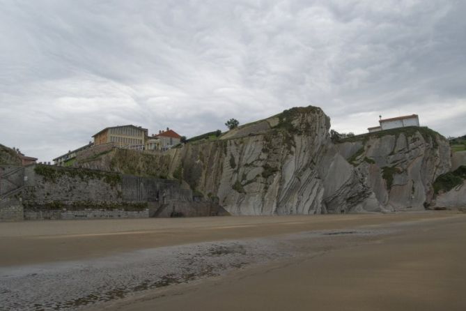 JUEGO DE TRONOS: foto en Zumaia