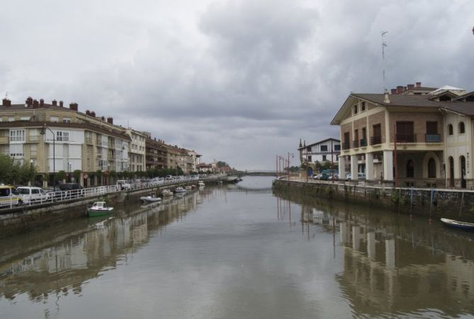 LAINOTURIK: foto en Zumaia