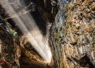 La luz llegó a la mina