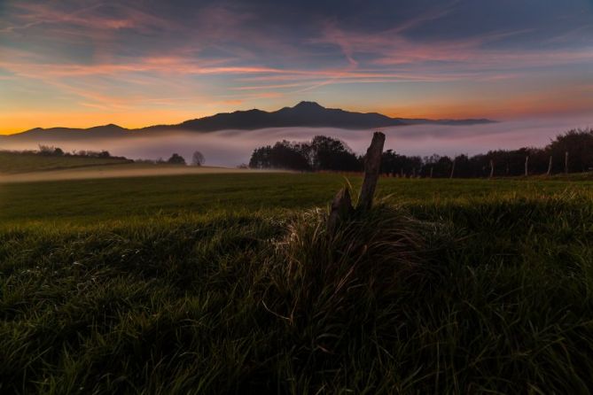 Un mar de nubes llega: foto en Tolosa