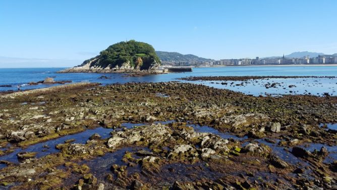 marea baja: foto en Donostia-San Sebastián