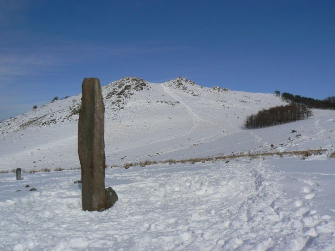 MENHIR Y CROMLECH ETENETA I: foto en Hernani