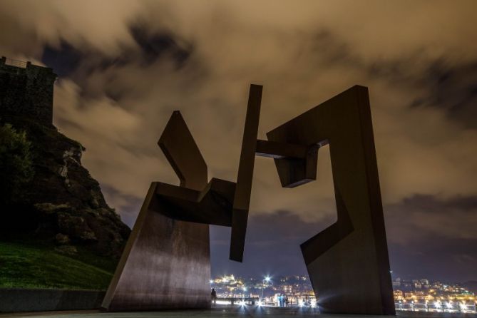 Noche vacia: foto en Donostia-San Sebastián