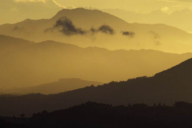 Pagoeta desde la costa: foto en Hondarribia