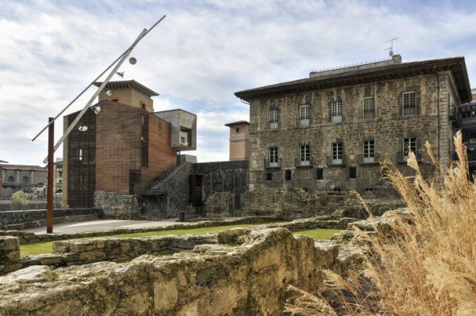 Palacio Aramburu: foto en Tolosa