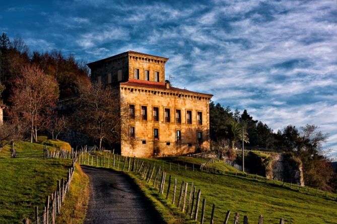 Palacio de Ipeñarrieta: foto en Urretxu