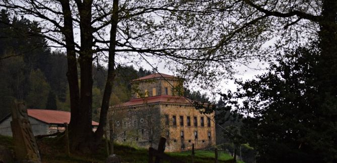 Palacio Ipeñarrieta: foto en Urretxu